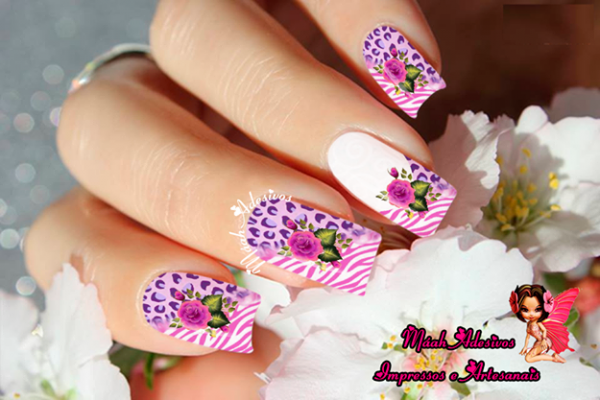 Onça rosa e floral